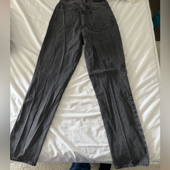 Abercrombie & Fitch | Curve Love Ultra High Rise 90s Straight Jean - Picture 3 of 3